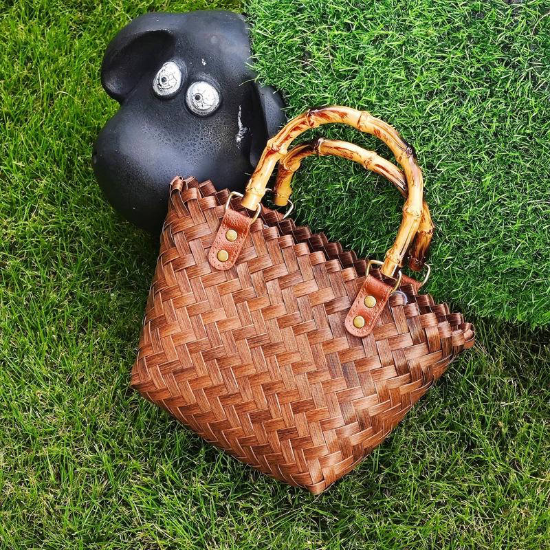 Handcrafted Retro Woven Straw Tote with Bamboo Handle – Cabbage Basket Style Souvenir Bag
