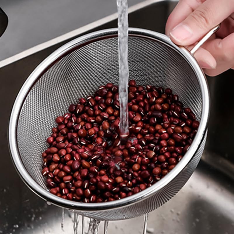 OUNONA Stainless Steel Colander and Bowl Set with Handles, Deep, Egg Beater, Cream Whisk, Salad Mixer, Rinse Rice, Strainer, Basket for Fruits and