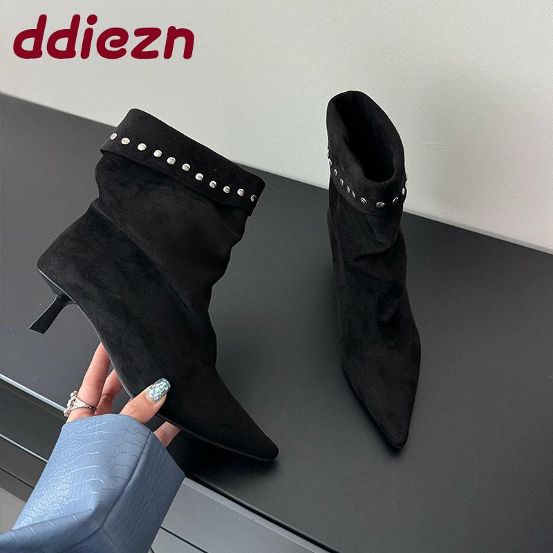 Fashion Female Pointed Toe Ladies Ankle Boots Shoes With Thin Heels Shoes Fashion Metal Rivet Footwear Women Short Boots Pumps