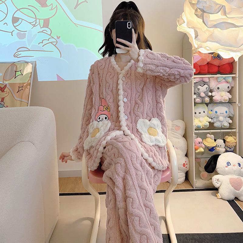 Pyjama Doux en Polaire Grande Taille pour Femmes: Cardigan d'hiver mignon avec du corail pelucheux