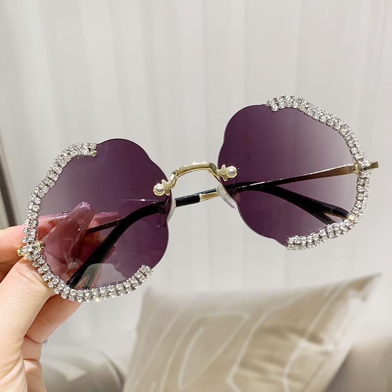 Oversized Rimless Luxury Brand Designer Diamond Flower Sunglasses Women For Female Vintage Popular Sun Glasses Punk Metal Shades