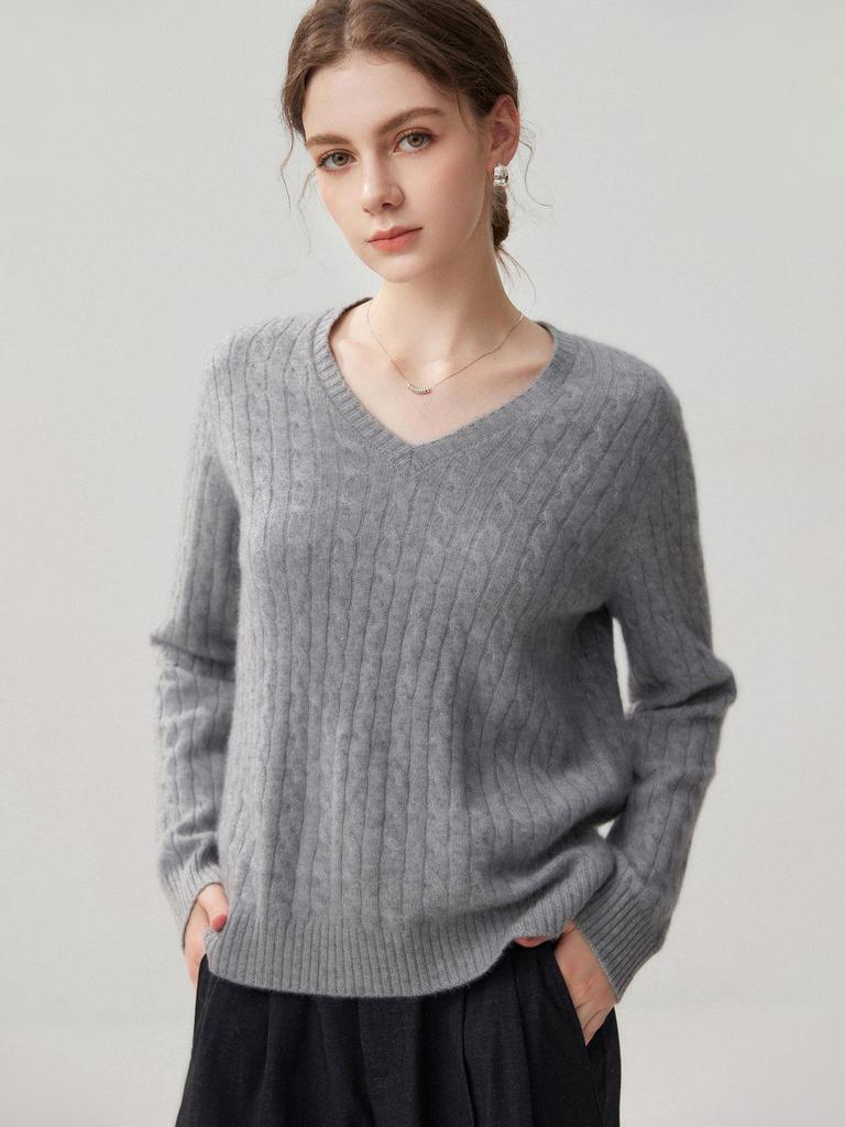 3D Cable Knit V-Neck Cashmere Sweater - Women's Elegant Autumn/Winter 2026 Collection, Loose Slimming Fit