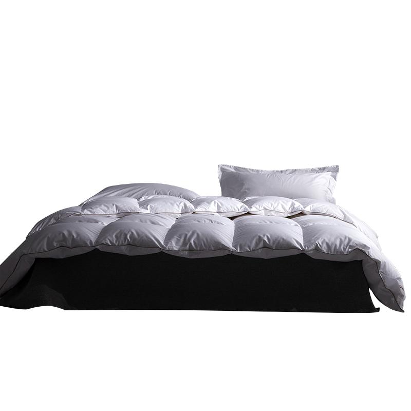 Snowman Premium 95% White Goose Down Duvet