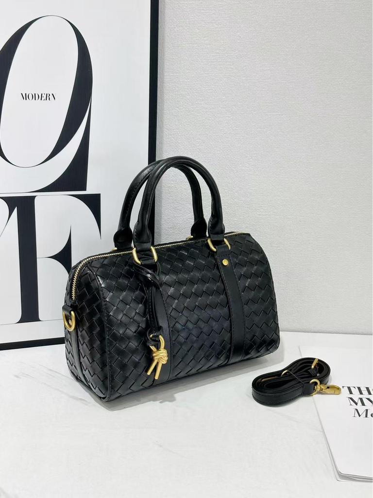 Bolsa de Mão Tecida em Couro de Vaca Diamante Outono/Inverno 2025: Bolsa Versátil para Negócios, Deslocamento, Ombro e Mensageiro