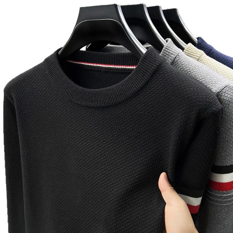 Men's Thickened Knitwear: Casual Round Neck Sweater for Autumn/Winter - Warm, Versatile Layer