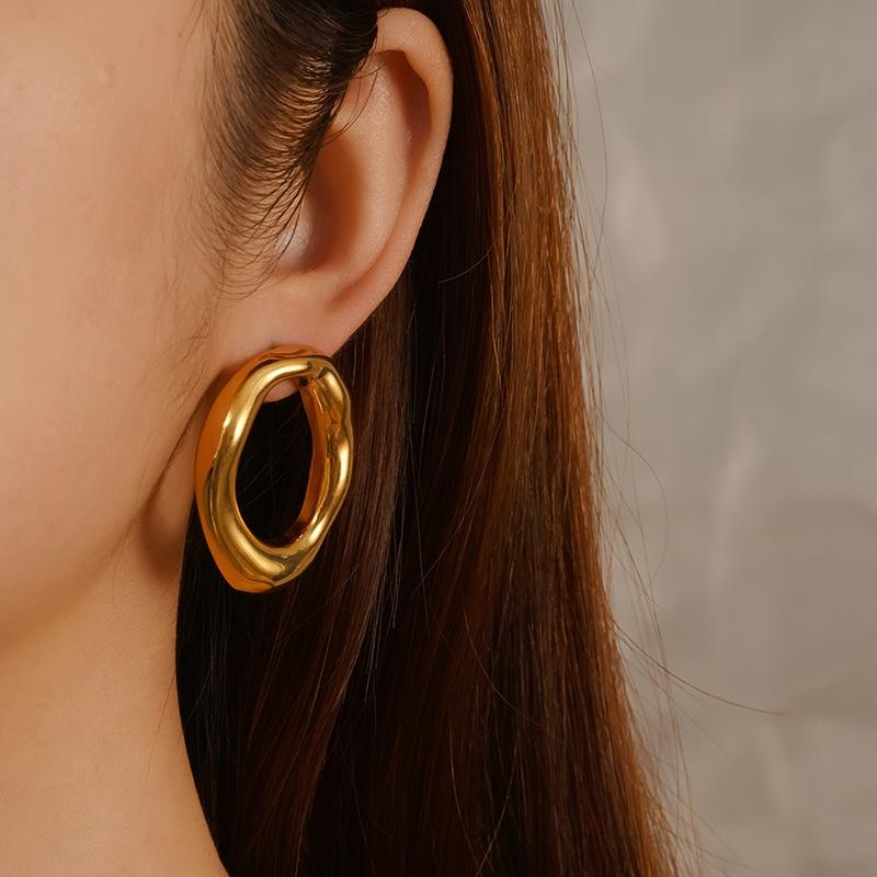 Stainless Steel Gold-Plated Geometric Oval Hollow Earrings for Women Fashion 925 Silver Needle Hypoallergenic Earrings Jewelry