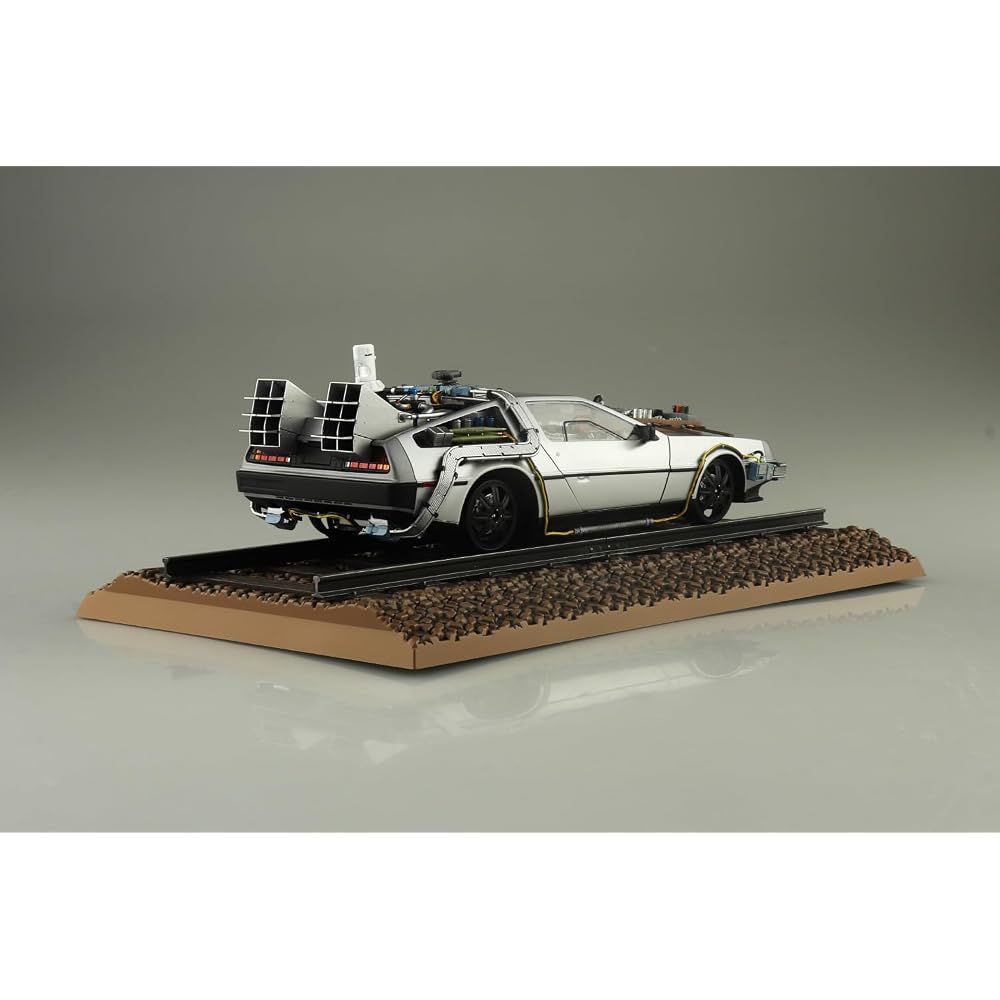 Aoshima Bunka Kyozai (AOSHIMA) 1/24 Movie Mecha No.BT-04 Back to the Future Part III Time Machine...