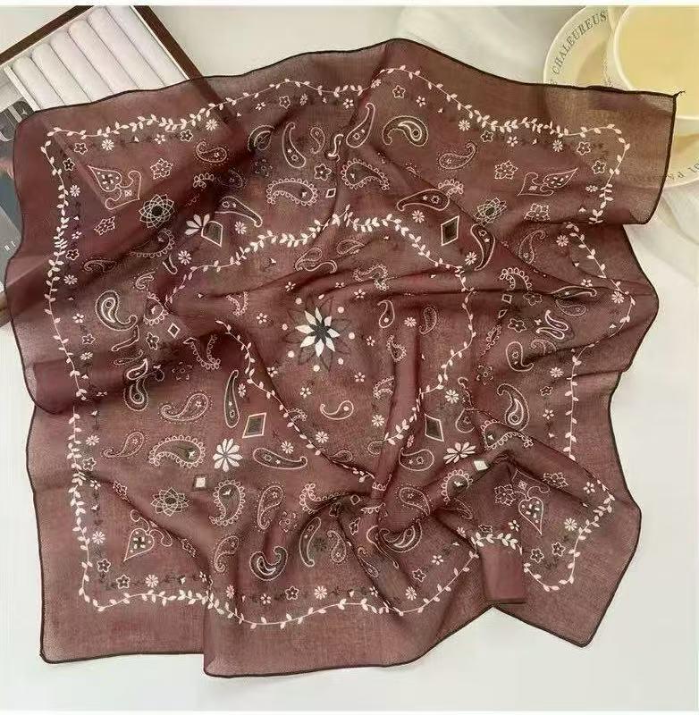 Women's Ethnic Style Leopard Print Scarf - Cotton Linen Silk Blend, Cashew Print, Autumn Accessory