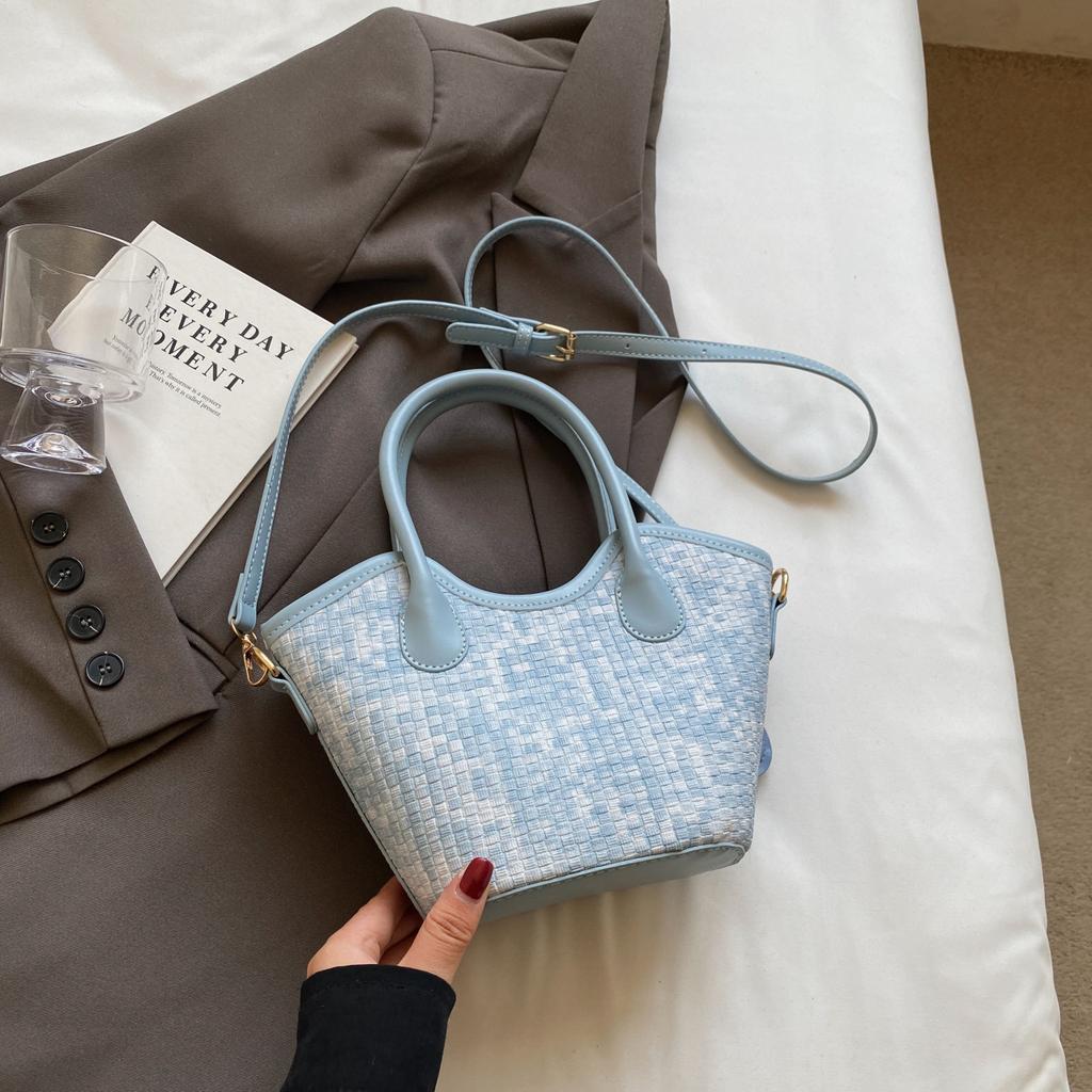 Premium sense simple tote bag new trendy fashion hand bag summer versatile shoulder messenger bag