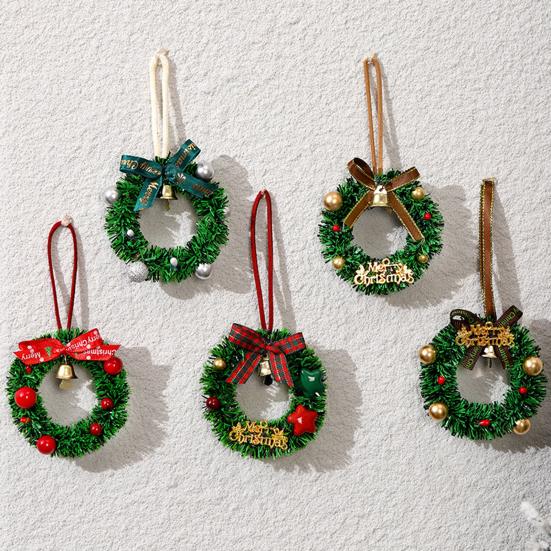 Christmas Wreath Decoration Mini Wreath with Bow And Bell Artificial Greenery Wreath for Tree Door Wall Holiday Home Decoration