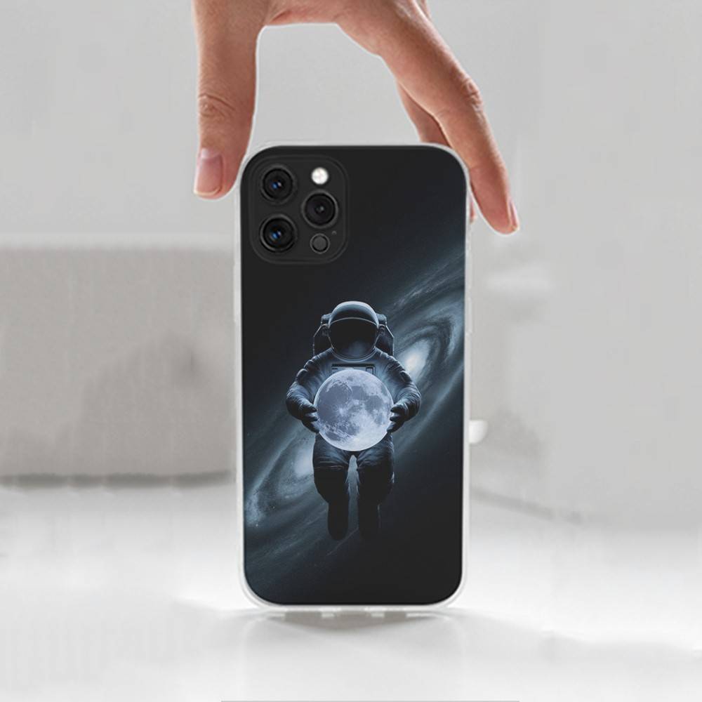 Universe Art Astronaut Phone Case For iPhone 14,13,12,11,17,16,15,Pro,Max,Plus,X,XS,XR,SE,Mini Transparent Soft Cover