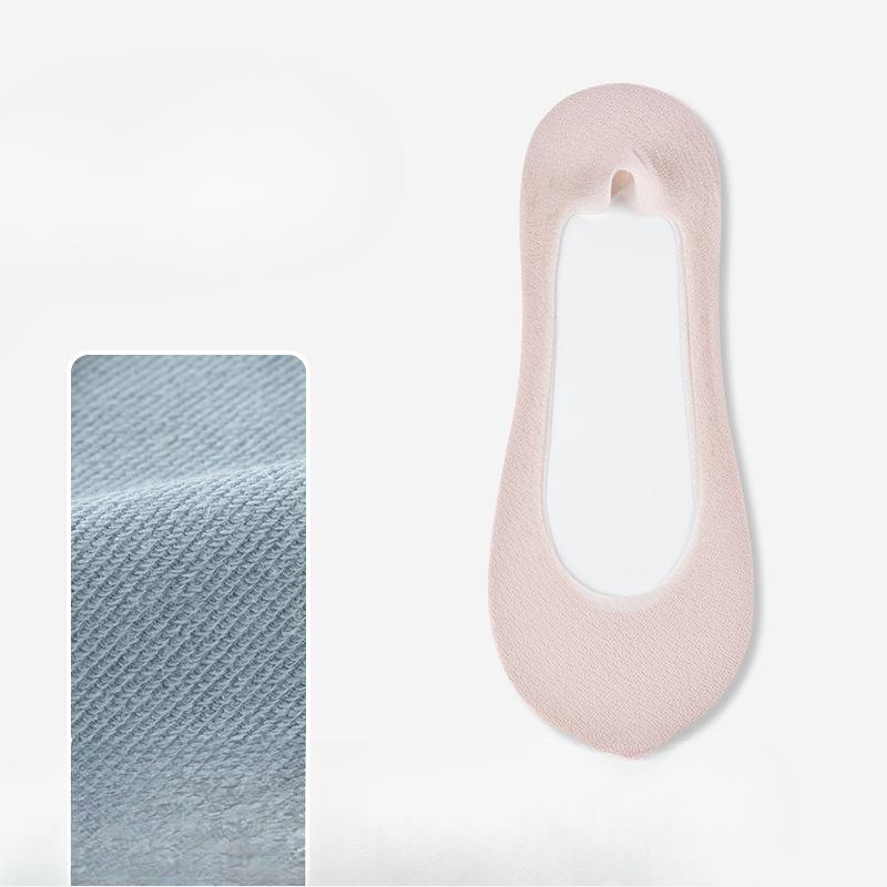 Women Summer Ultra Thin Non Slip Non Fall with Shallow Mouth Invisible Breathable Ice Silk Boat Socks