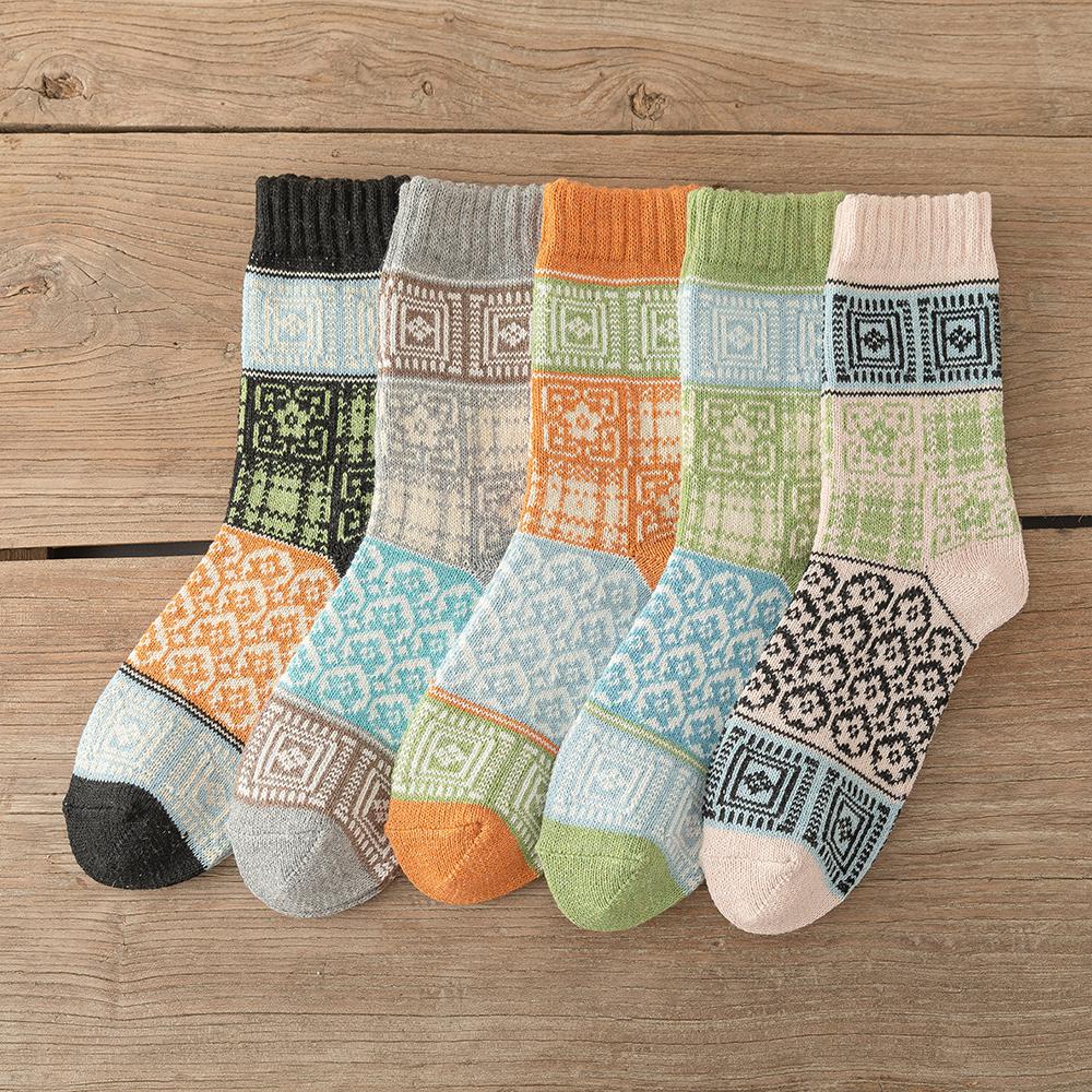 5 poros Naujo dizaino Žieminių kojinių Storos Šiltos Kalėdinės kojinės Vyrams Moterims Porinės kojinės Vienas dydis 9021