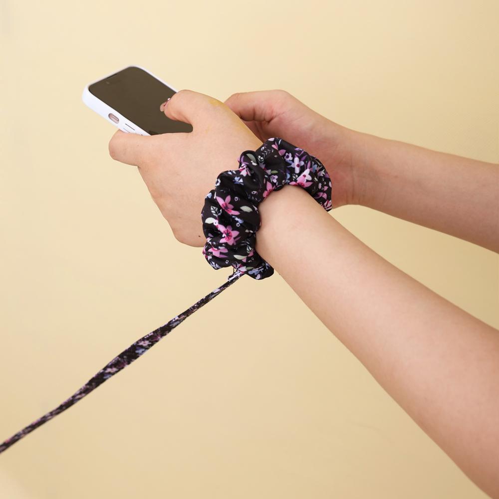 Small Dog Harness Vest Set Cute Traction Bracelet Medium Cat Collar Suit Soft Puppy Vest Harness Adjustable Pet Accessories