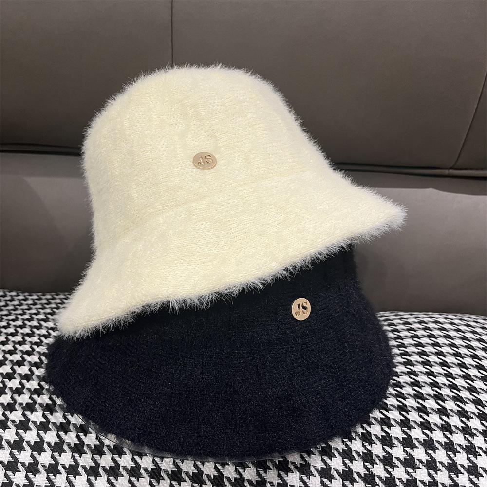 

Rabbit hair knitted fisherman s hat children s autumn and winter new high-end plain bucket hat showing face small thermal basin hat adult (56-58cm) чорний