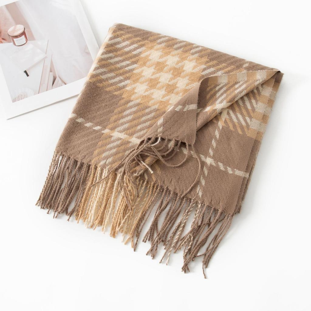 Autumn and Winter Scarf for Women Fashionable and Versatile Korean Style Plaid Warm Simple Couple Women's Scarf Student Men's Cold Proof Shawl