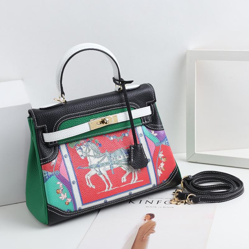 Neue Mode Vielseitige Bedruckte Graffiti Kelly Tasche Echtes Leder Cartoon Kontrastfarbe Erste Schicht Rindsleder Ein Schulter Crossbody Handtasche