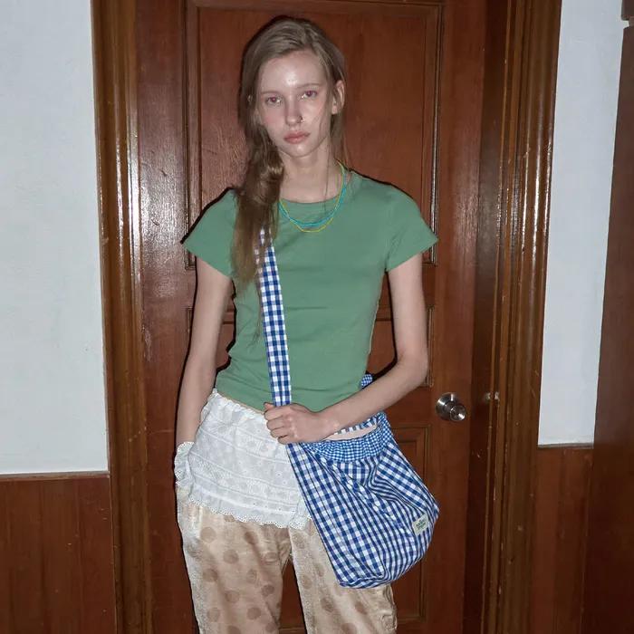 Check frill reversible bag _ Gingham blue