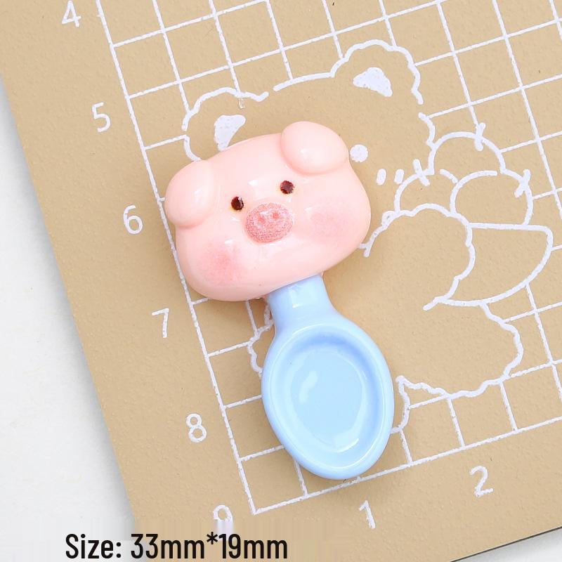 Soft Cute Pig Spoon Cartoon Cream Glue Resin Shoe Buckle for DIY Jewelry and Hair Clip Accessories