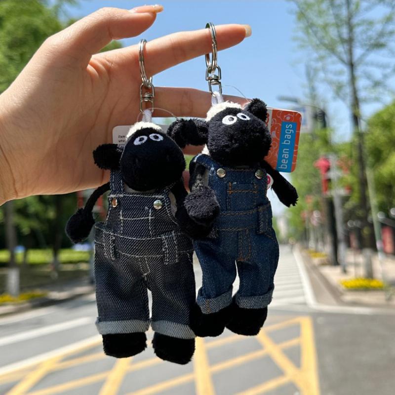 Ruční výrobky Kreslená ovce Batoh Kalhoty Model Přívěsek na klíče do pokoje Stolní mini ozdoba Sváteční dekorace Měkká panenka Dárek pro milovníka