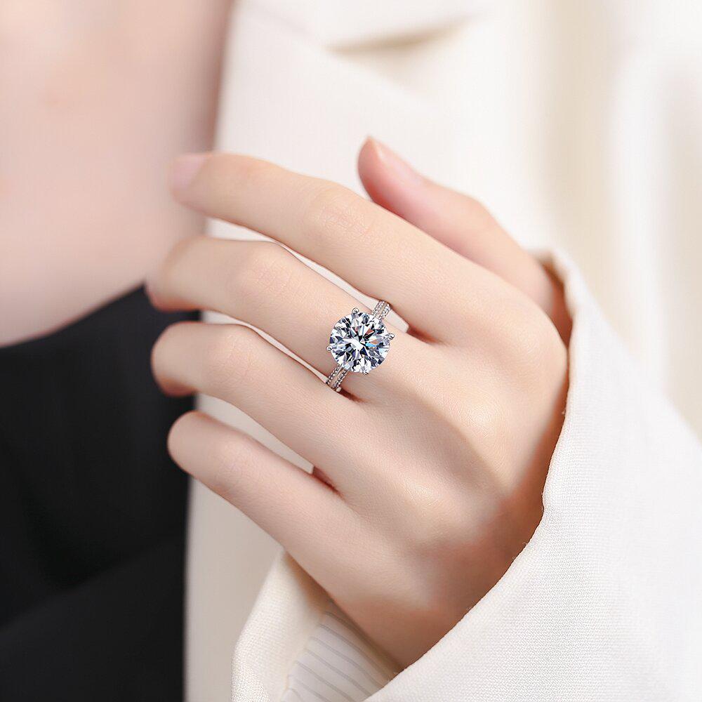 Luxury 5-Carat Simulated Moissanite Diamond Ring with Four-Prong Setting - European and American Style