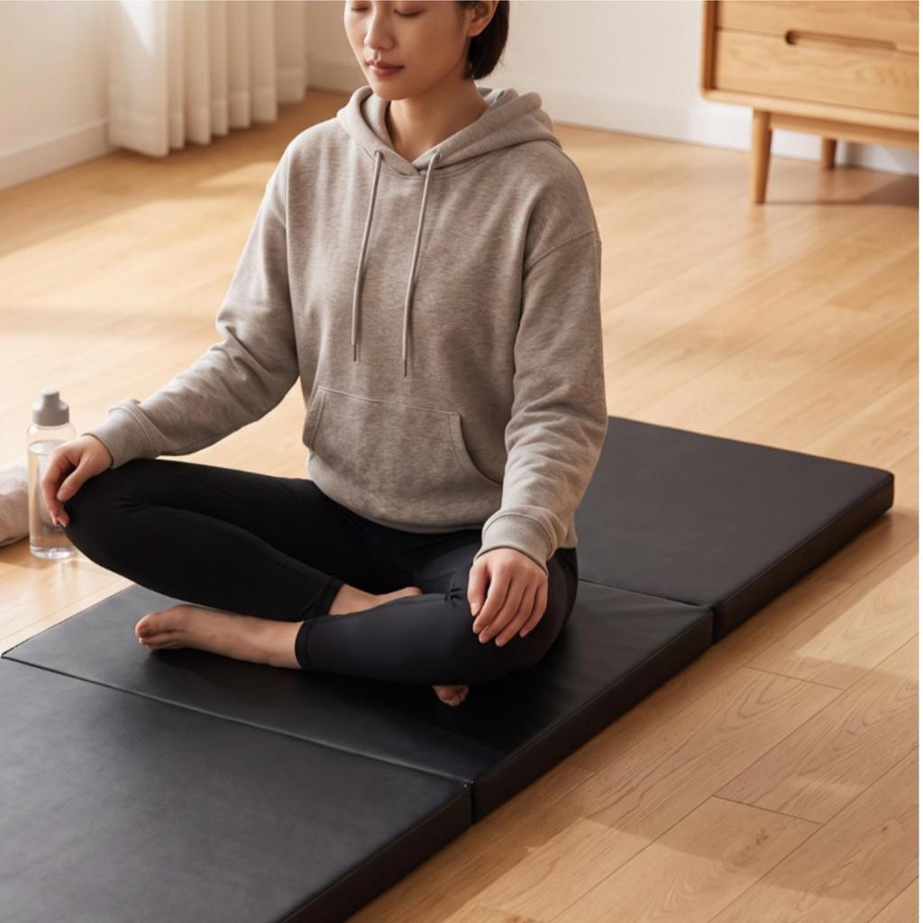 Three-Fold Exercise Mat Compact for Stretching, Gymnasts