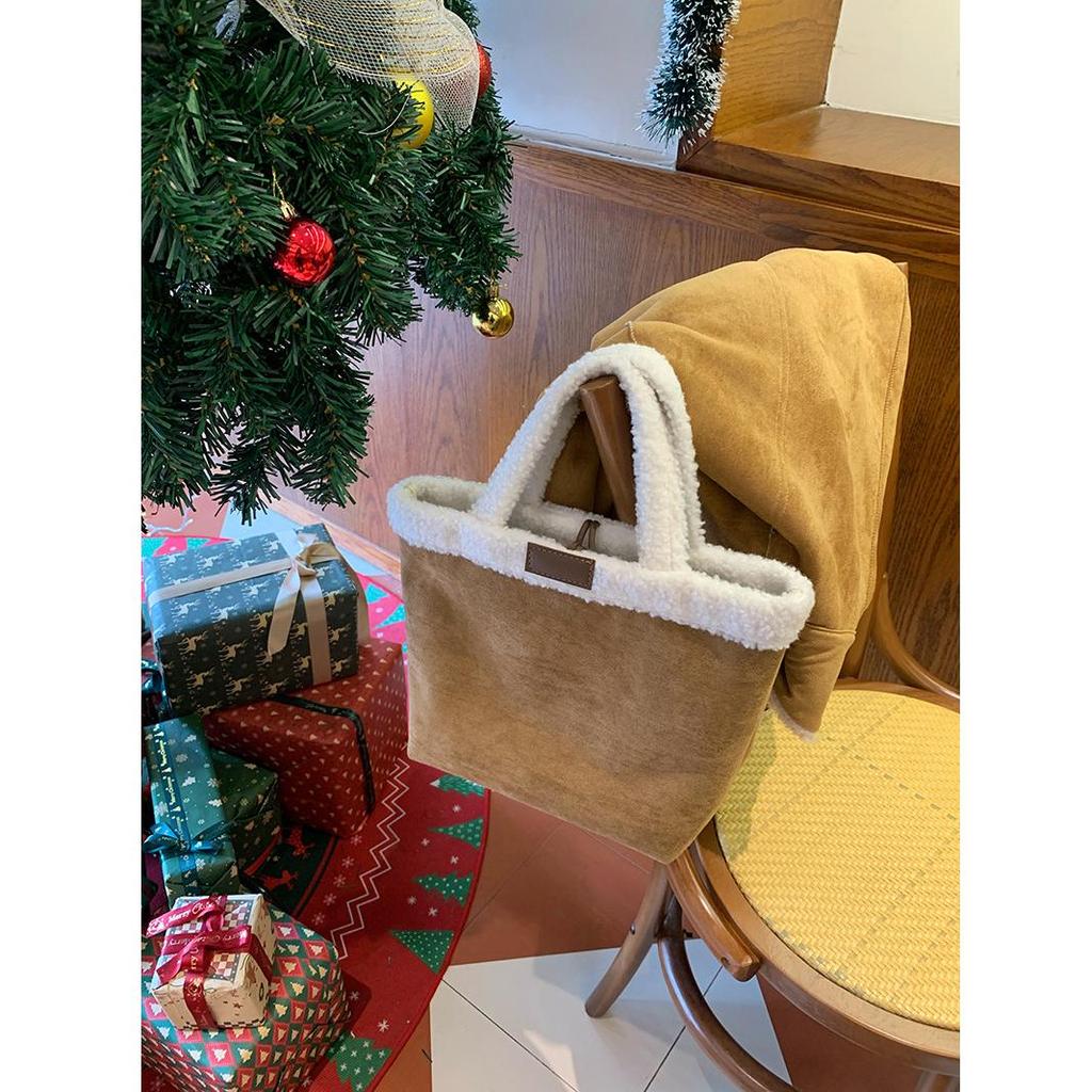 Wełniana torba typu tote z wełny jagnięcej Damska torebka Ciepła zimowa torba Damska dużej pojemności Torba podróżna Japoński styl Kreskówkowy dodatek Torby ręczne