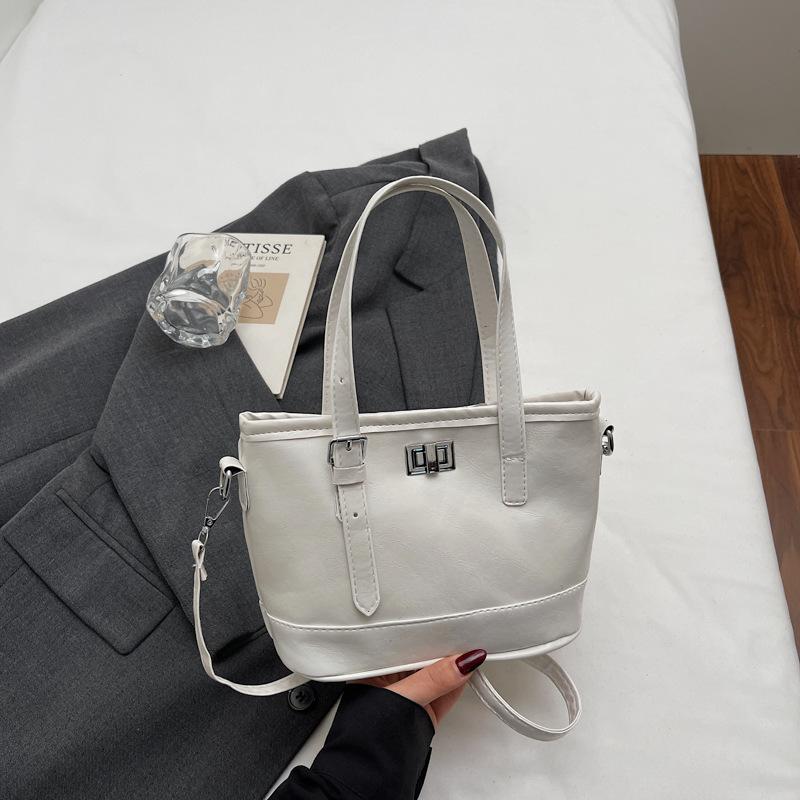 New High-end Niche Bag, Portable Bucket Bag, Fashionable and Simple, Trendy and Large Capacity, High-end Sense, Fashionable and Casual.