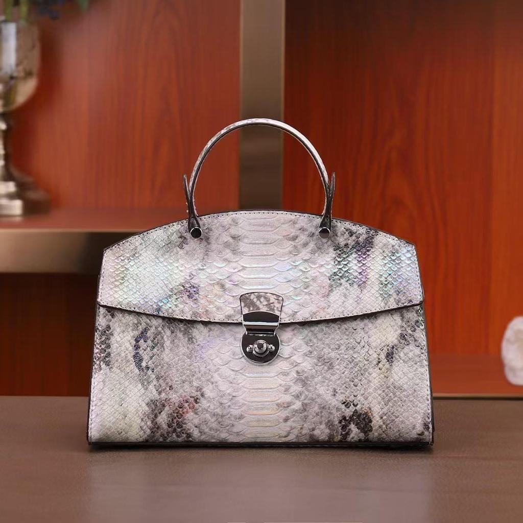 2024 High-End Luxury Ostrich Pattern Leather Shoulder and Messenger Bag for Women