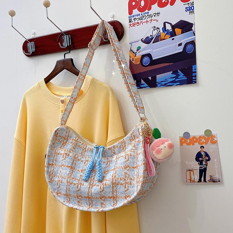 Women's bag new shoulder bag fashionable sweet messenger bag dumpling bag
