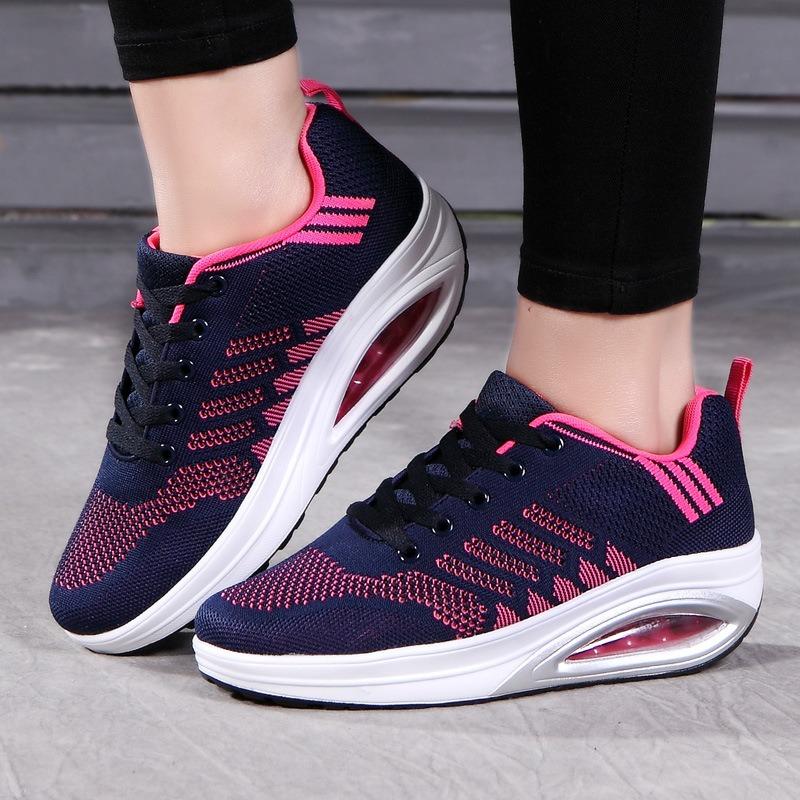 Flying woven rocking shoes women's new platform running shoes square dance shoes soft-soled mother sneakers