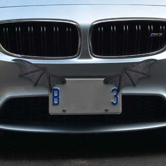 Bat Wings Wooden License Plate Accessory Universal Gothic Car Decor for Car License Plate Halloween Wall Party Decor