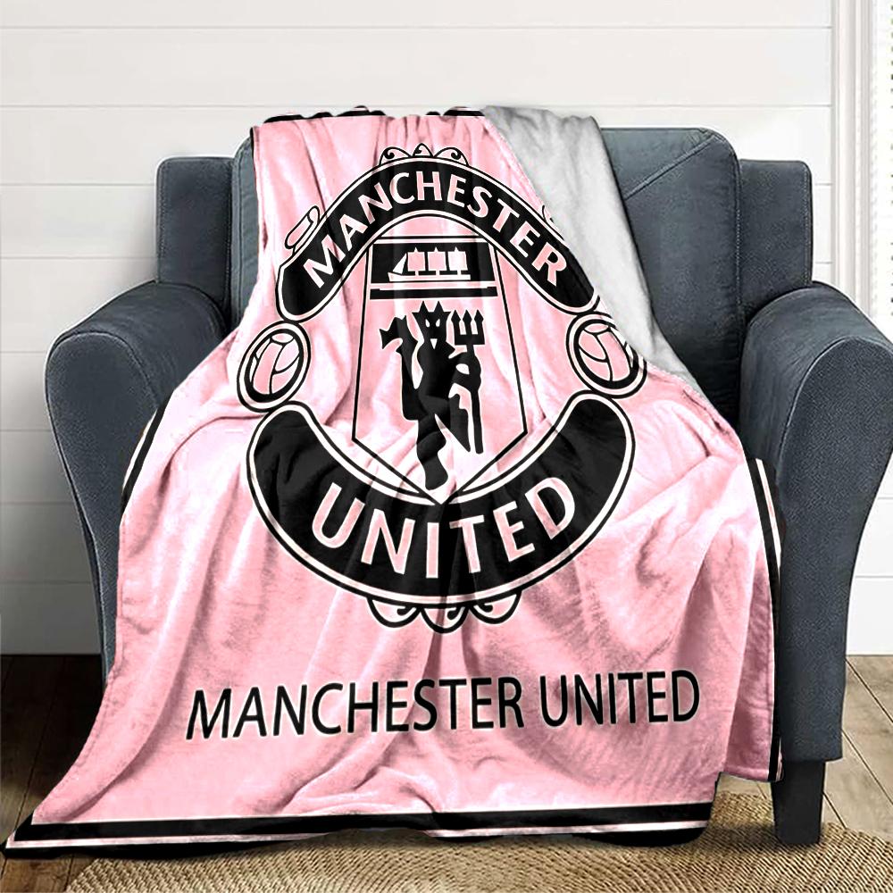 Manchester Football Club Crest Blankets Flannel Printed Breathable Warm Throw Blanket for Home Office Bedspreads 0708a6