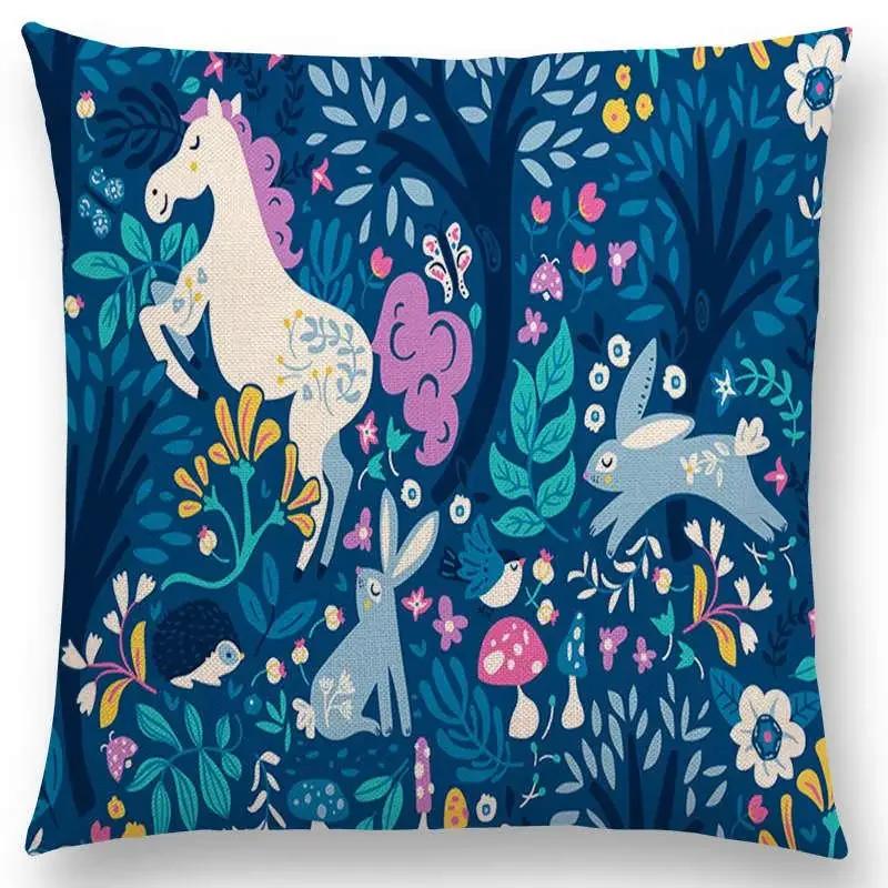 Niedliche kleine Tiere Blumenmuster Sofa Überwurf Kissenbezug Lieblicher Vogel Igel Reh Schwan Hase Kissenbezug