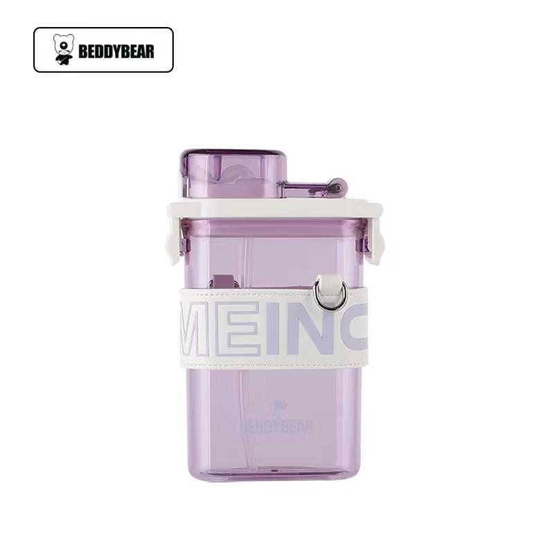 Bei Ju Xiong Kids  Portable Square Straw Water Bottle