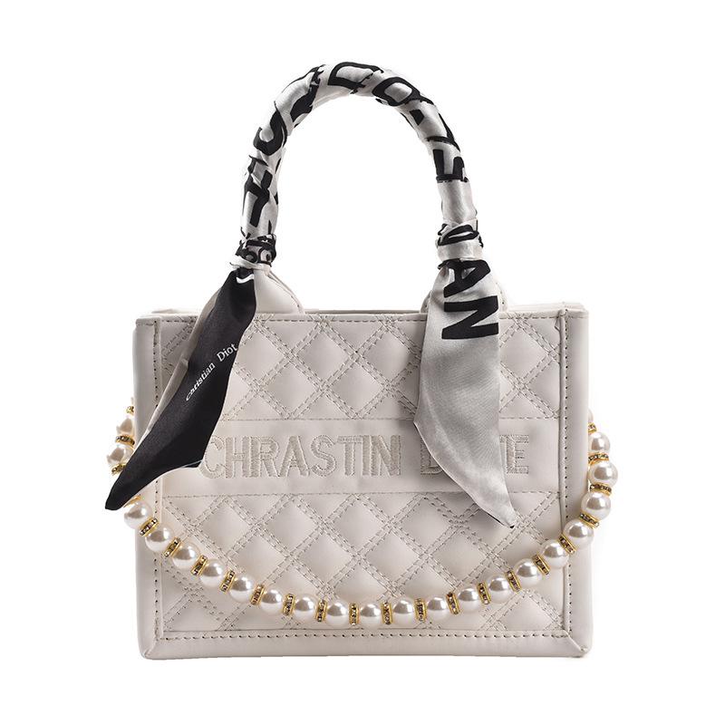 Women's Bag New Fashion Messenger Bag One Shoulder Portable Tote Bag Large Capacity Women's Bag