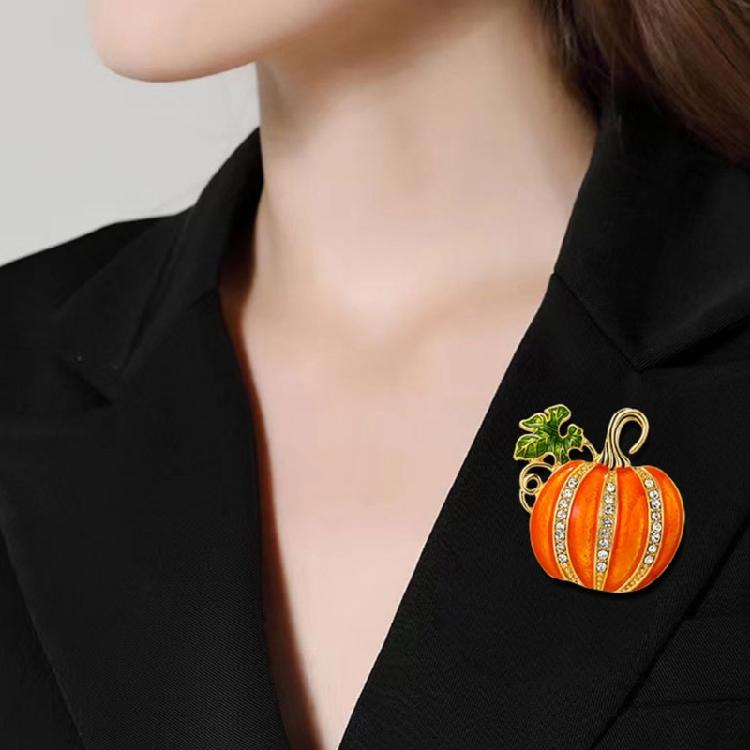 Unique Pumpkin Rhinestones Brooch Comfortable Wear Daily Glittering Detail Secure Closure Badge For Various Occasions