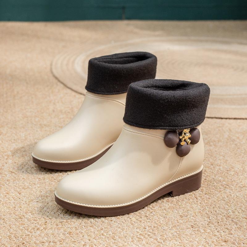New waterproof shoes women's rain shoes Korean version fashionable versatile non-slip rain boots short tube outer rubber shoes
