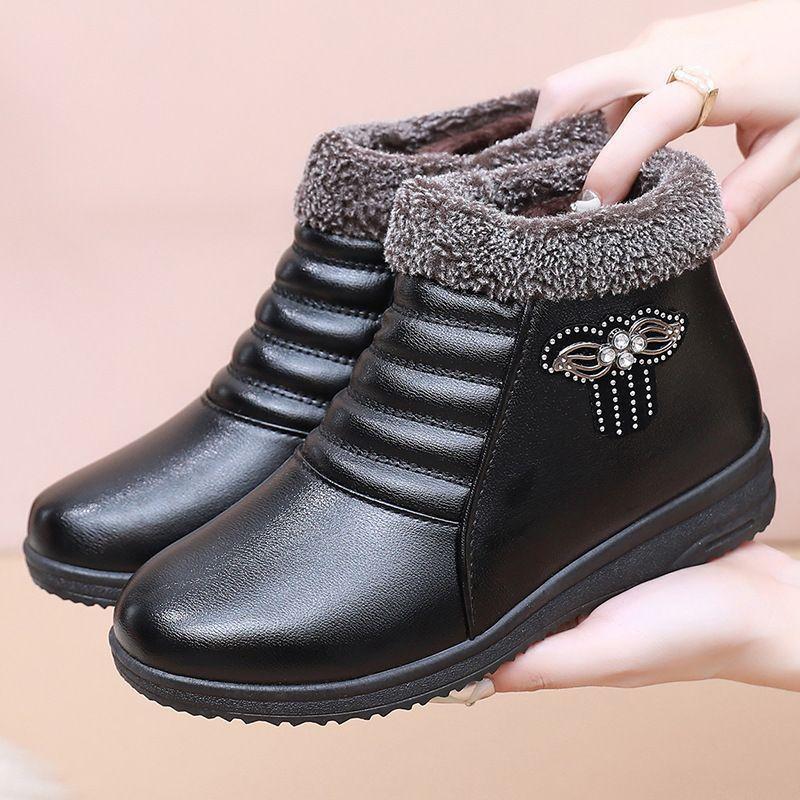 Lässige Baumwollschuhe weiche Sohle rutschfest mittel Damen Schuhe Samt warm Schneestiefel Lederschuhe