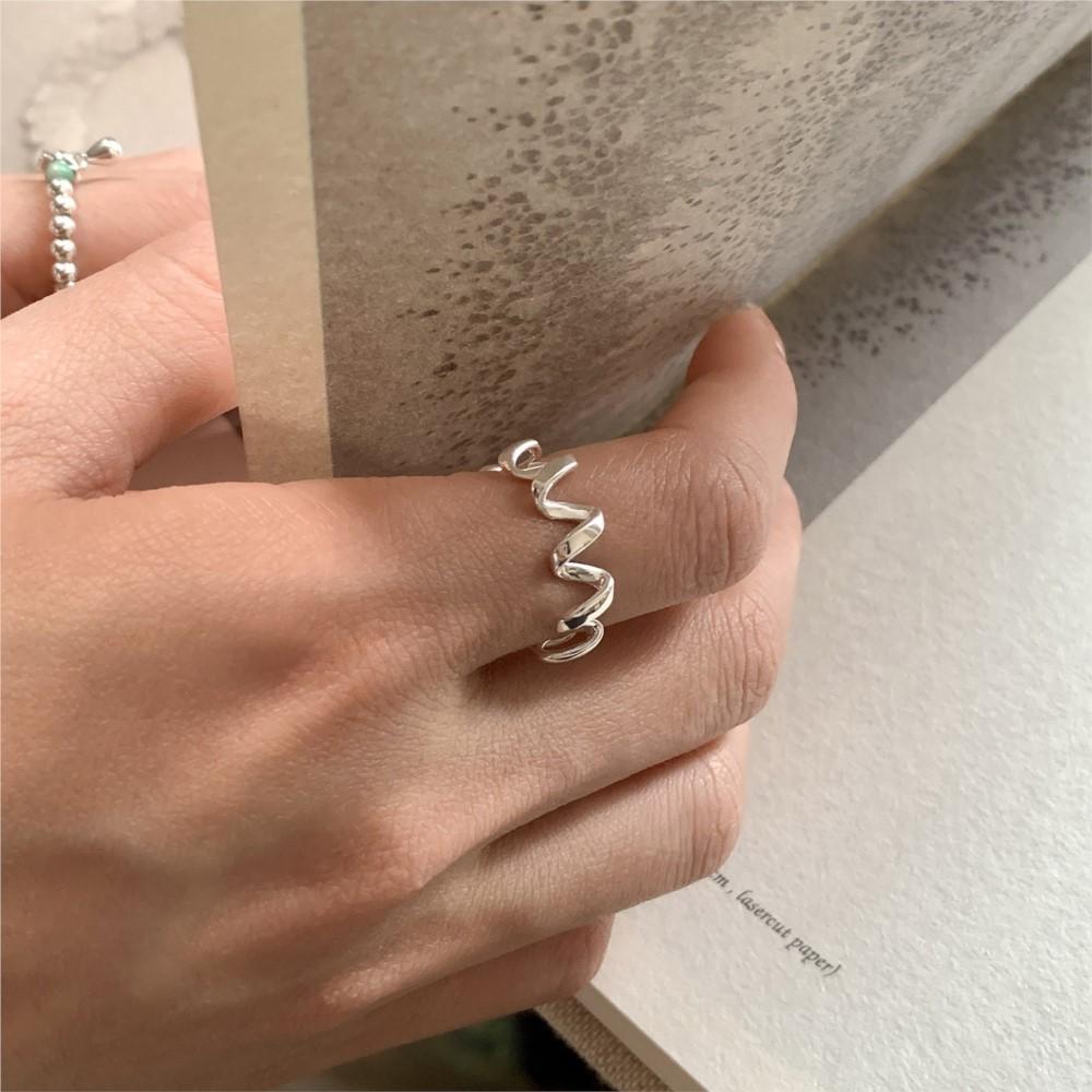 Panjbj  Copper Wave Ring For Women Irregular Ins Design Versatile Minimalist Trend Open Jewelry Gift Dropship