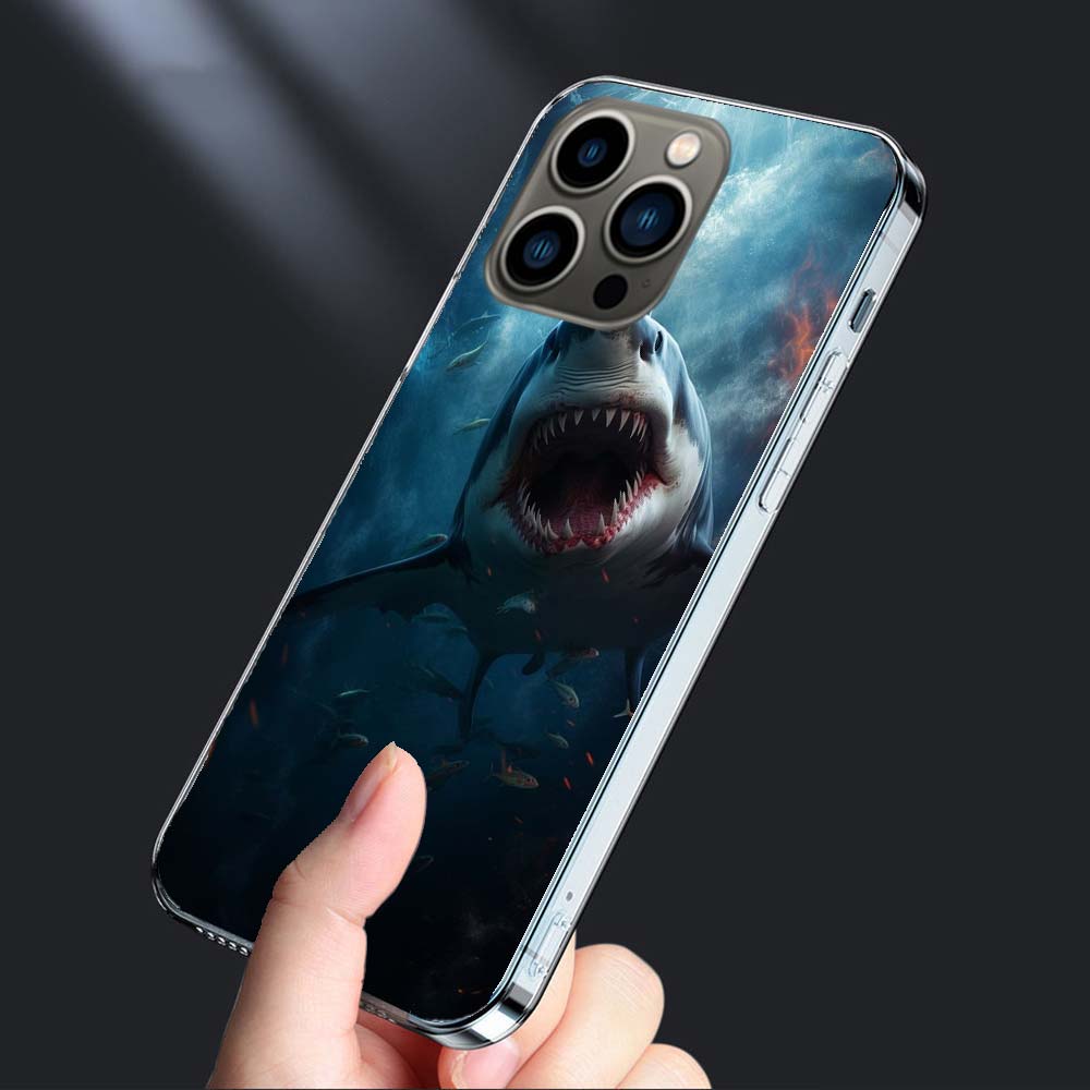 The Mouth of the Deep Sea Evil Shark Phone Case For Iphone 16E 15 Pro 14 Plus 17E 16 17 Pro Max Air 11 12 13 Mini Shockproof