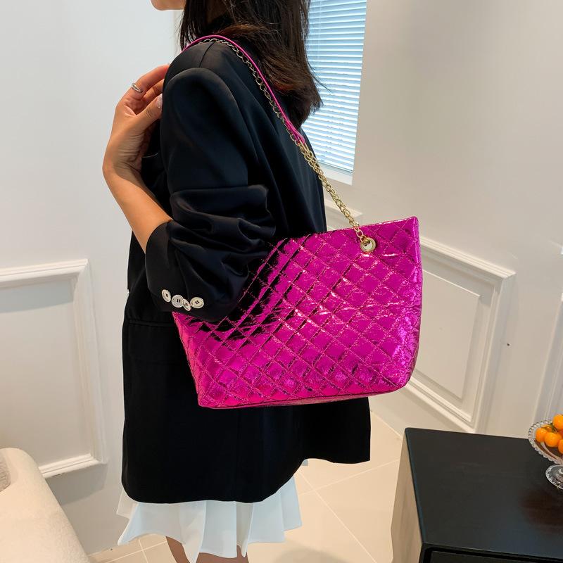 Retro personalized tote bag 2025 autumn new handbag fashion simple shoulder bag casual trend messenger bag