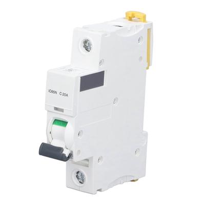 1P Mini Circuit Breaker Pa66 Niskonapięciowe miniaturowe wyłączniki automatyczne Montaż na szynie DIN 230V 400V
