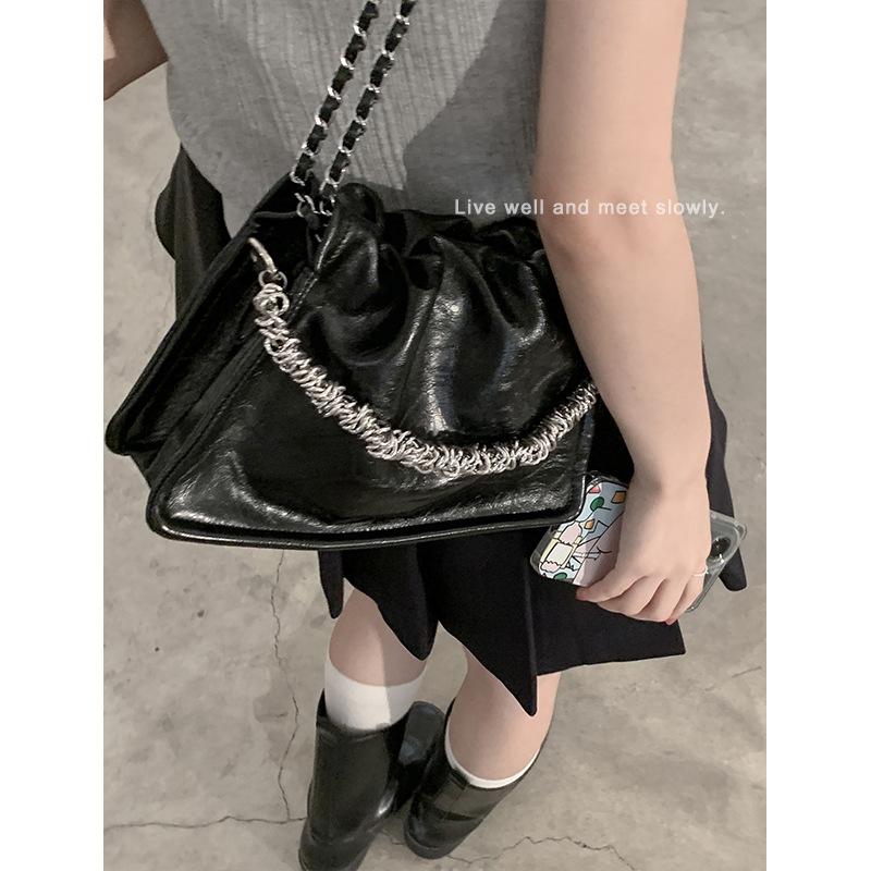 High-end Quality Underarm Bag, Simple Small Square Bag, Pleated Chain Single-shoulder Bag, Light Luxury Style