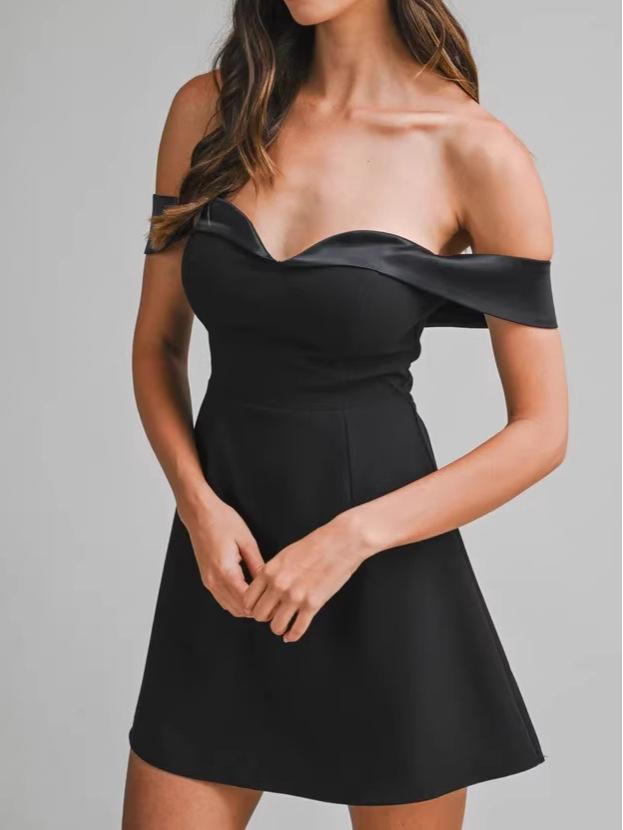 European American Women's Fashion One-Shoulder Backless A-line Mini Dress