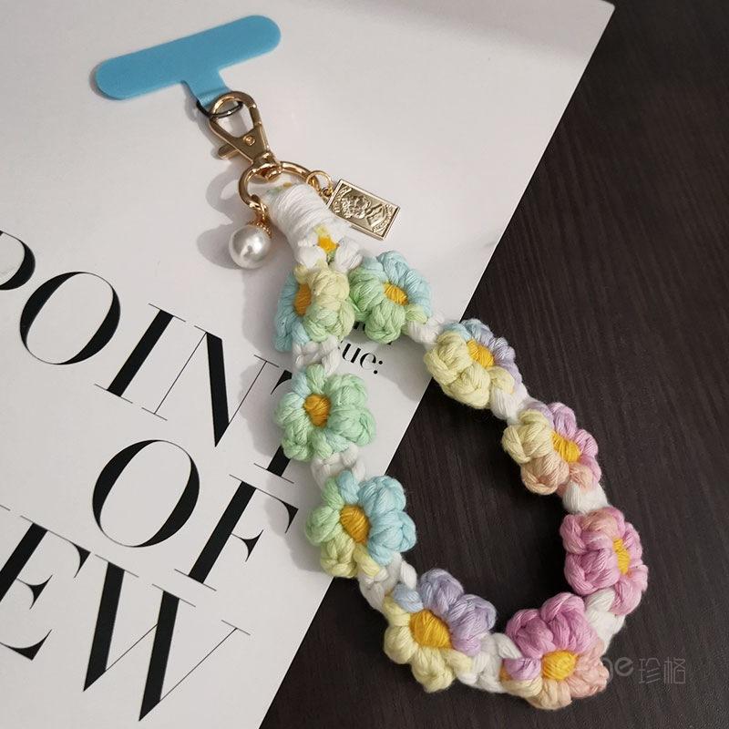 

Yarn hand-woven daisy mobile phone lanyard ins wrist rope short simple mobile phone case lanyard pearl pendant [blue color]