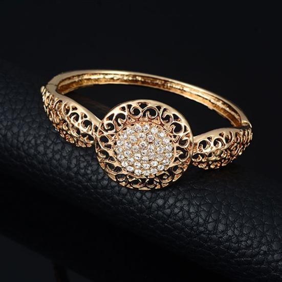 4Pcs/Set Jewelry Sets Hollow Round Pendant Rhinestone Decor Alloy Women Fashion Jewelry Sets for Gifts