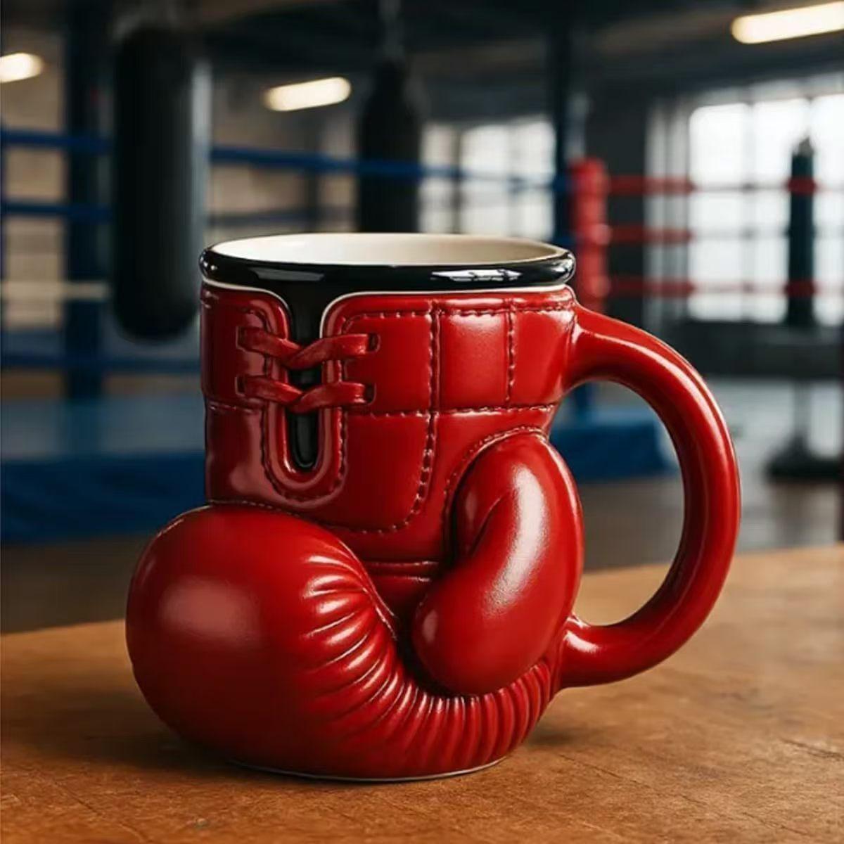

Red Fun Boxing Glove Shaped Coffee Mug, Unique Stainless Steel Coffee-Cup Resin Art Desktop Ornament for Boxing Fans 101-200ml червоний