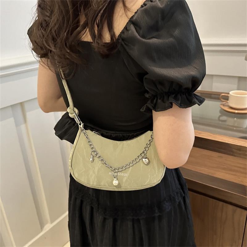 Sac d'aisselle de niche pour femmes Tendance Sac à bandoulière à chaîne Sac bandoulière Polyvalent Sac de trajet Sacs messagers Cadeau d'anniversaire pour fille