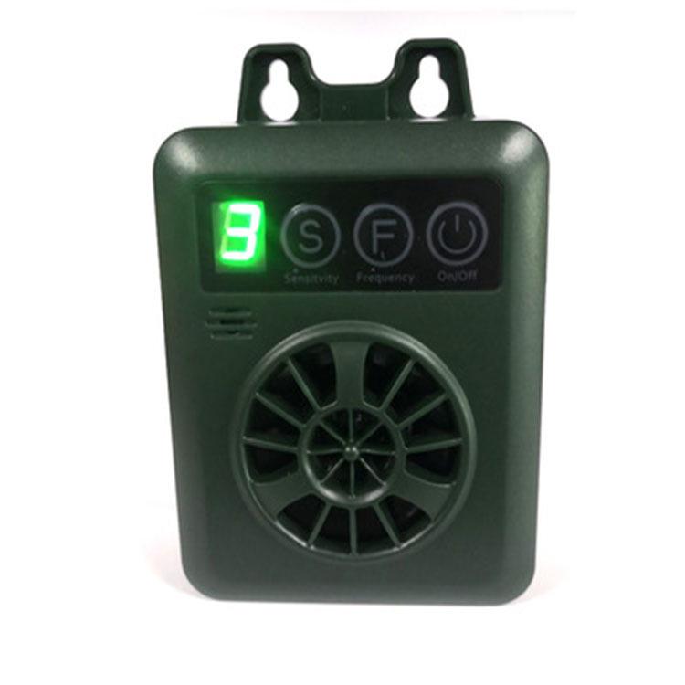 Portable Ultrasonic Dog Bark Stopper and Training Device for Indoor/Outdoor Use